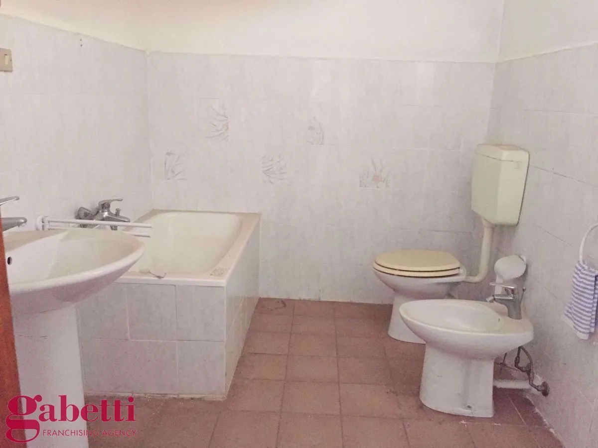 Casa indipendente in vendita a Bra - foto 8