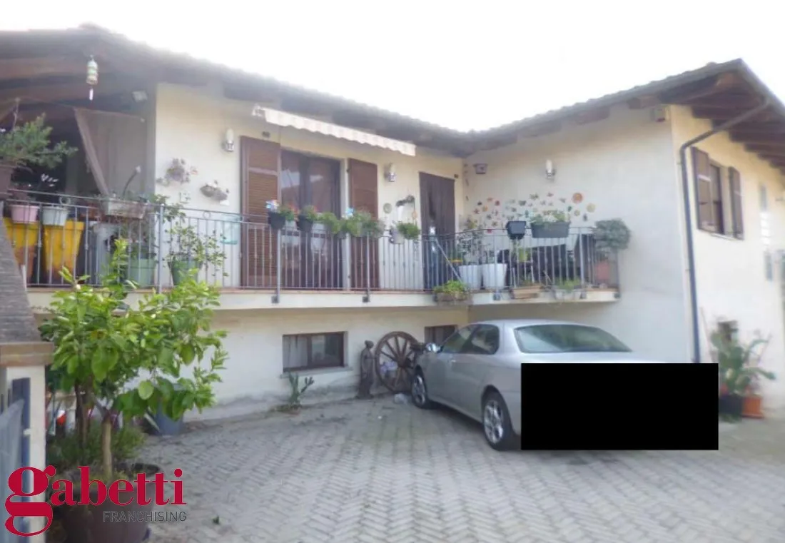 Casa indipendente in vendita a Montà - foto 1