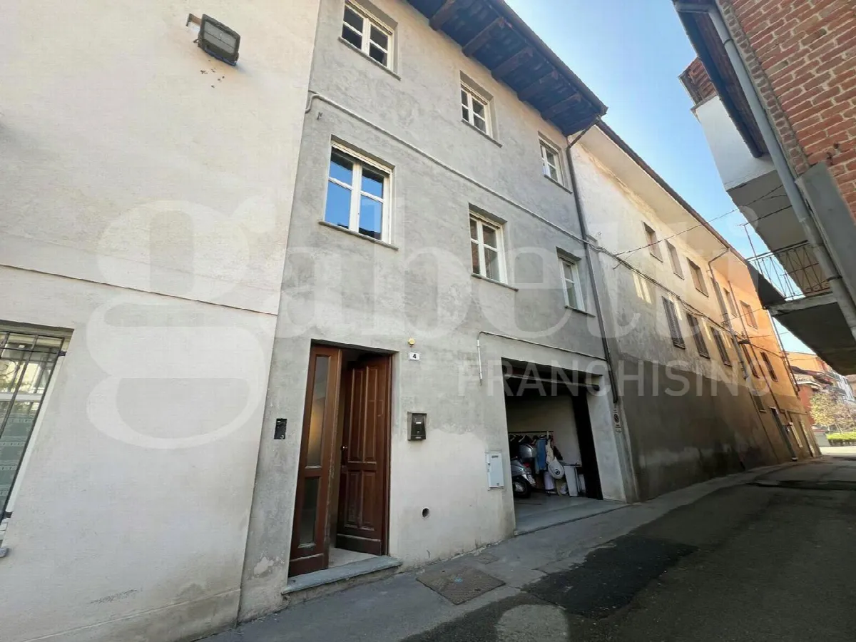 Casa indipendente in vendita a Canale - foto 2