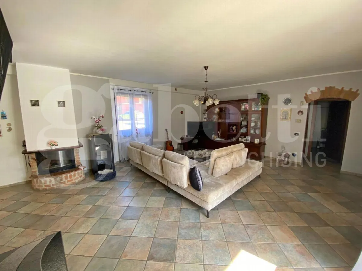 Casa indipendente in vendita a Pocapaglia - foto 3