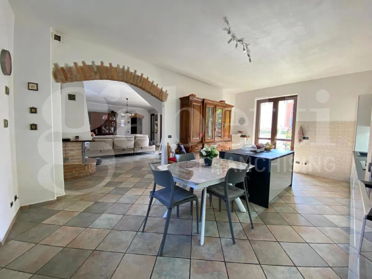 Casa indipendente in vendita a Pocapaglia - foto 5