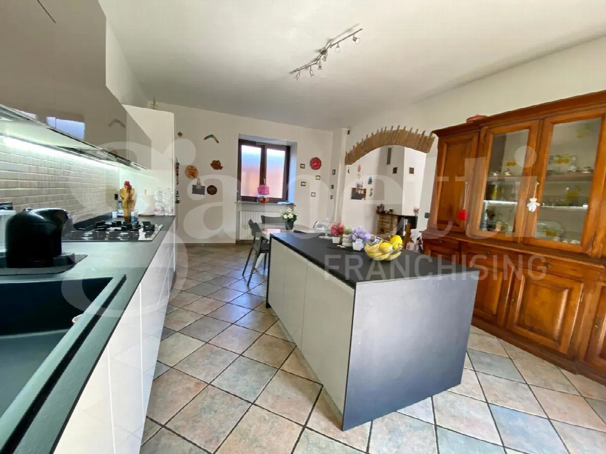 Casa indipendente in vendita a Pocapaglia - foto 7