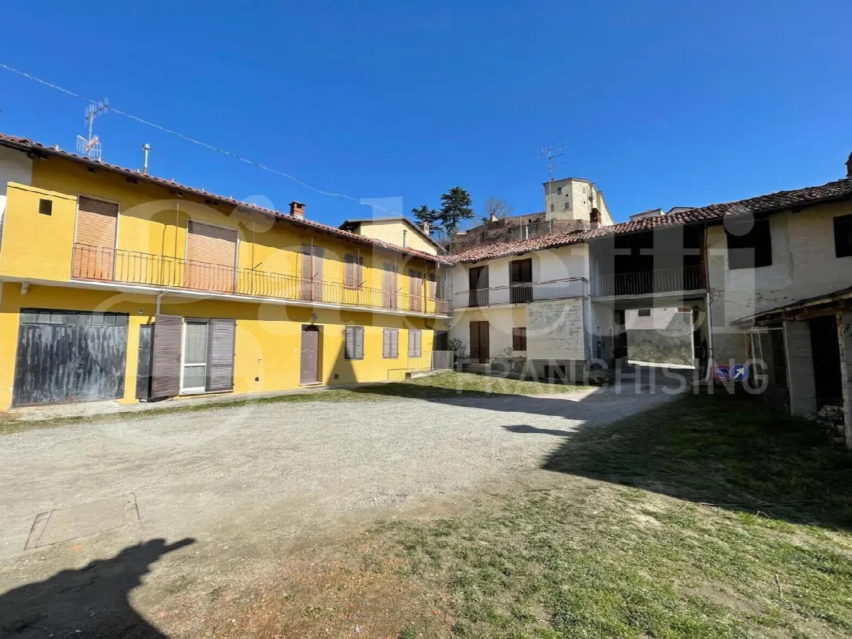 Casa indipendente in vendita a Pocapaglia - foto 1