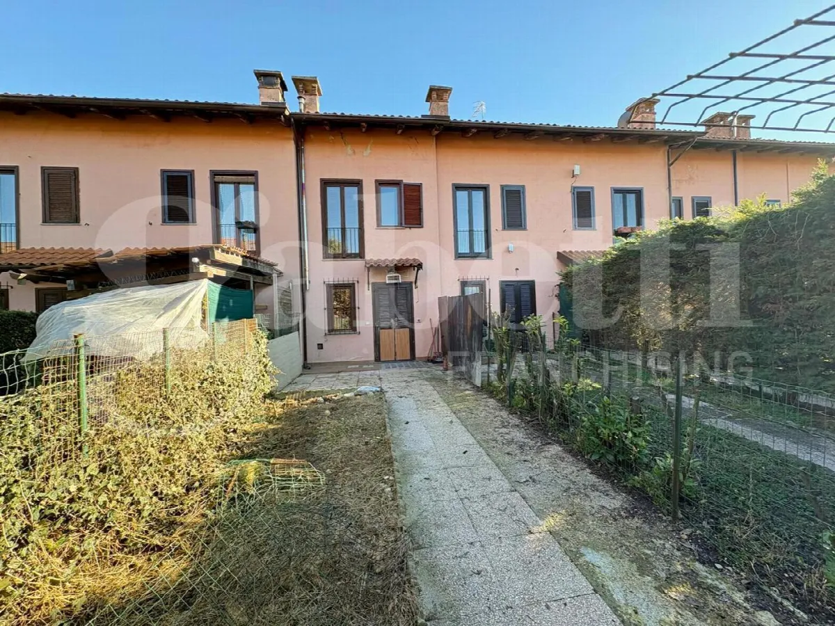 Villetta a schiera in vendita a Pocapaglia - foto 1