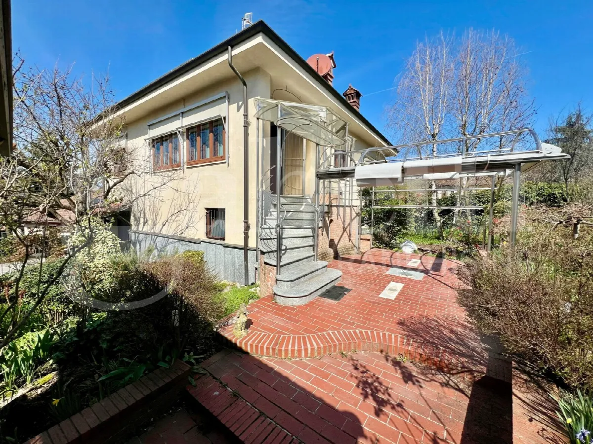 Casa indipendente in vendita a Barolo - foto 5