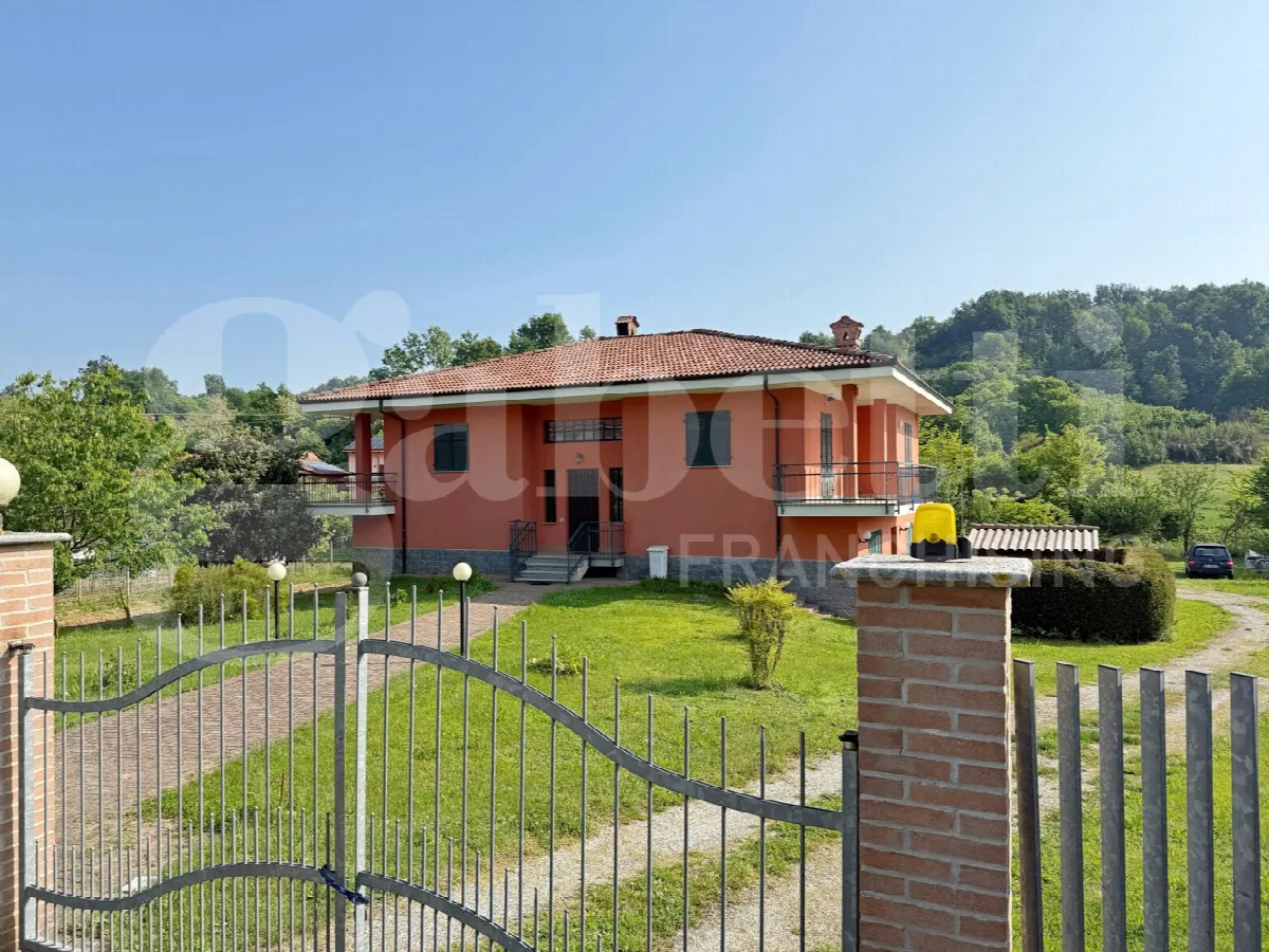 Appartamento in vendita a Pocapaglia - foto 1