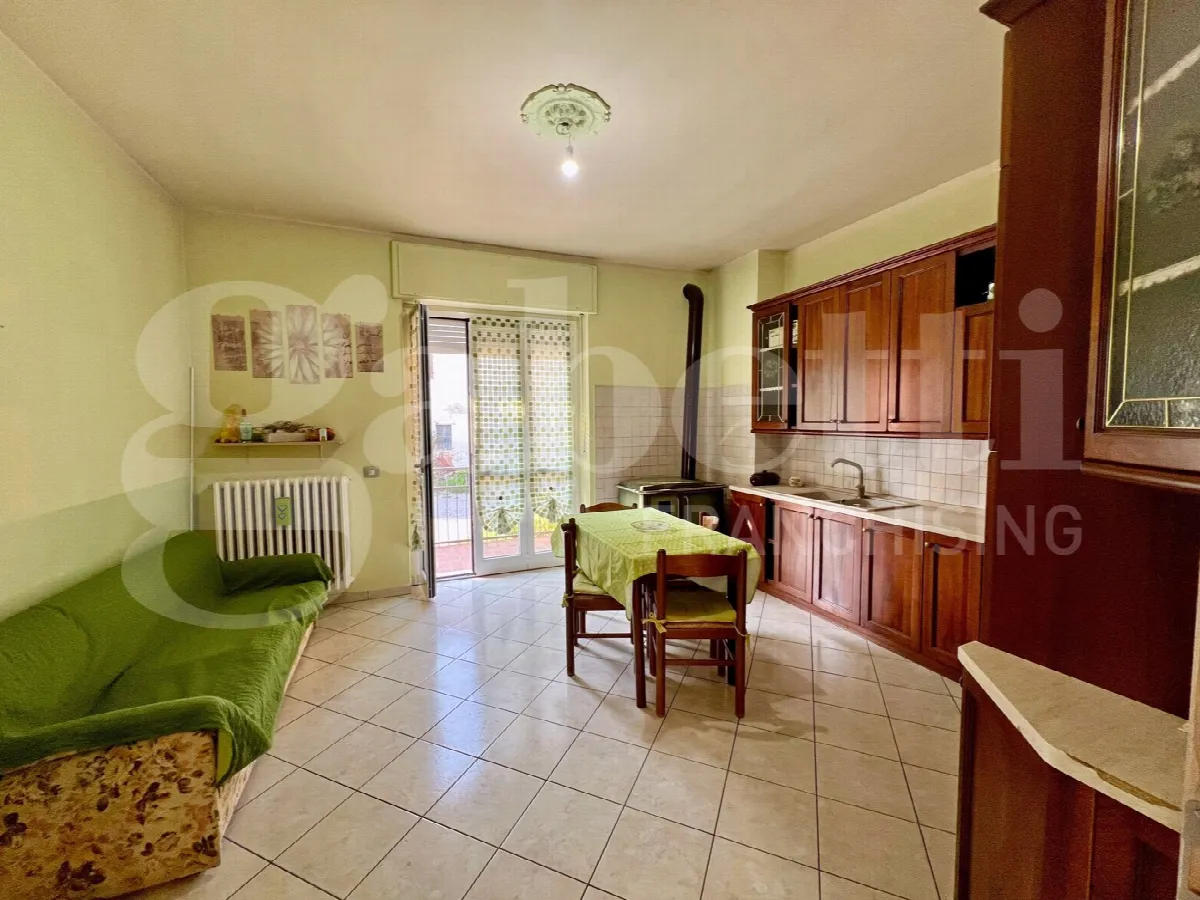 Casa indipendente in vendita a La Morra - foto 4