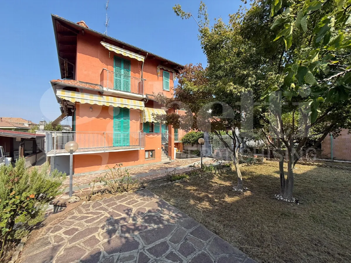 Casa indipendente in vendita a Bra - foto 3