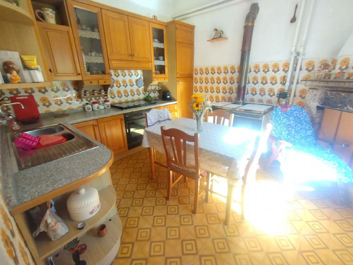Casa indipendente in vendita a Tagliacozzo - foto 8