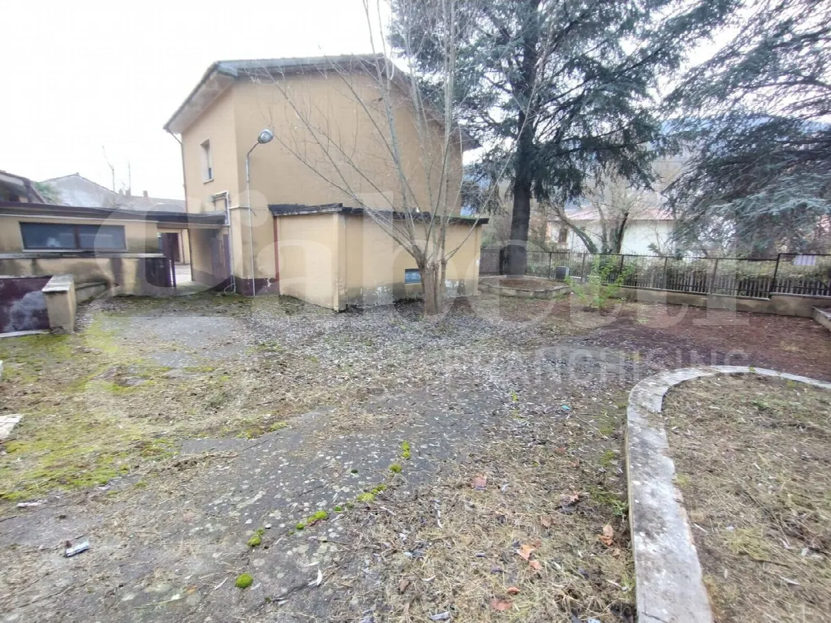 Stabile in vendita a Tagliacozzo - foto 3