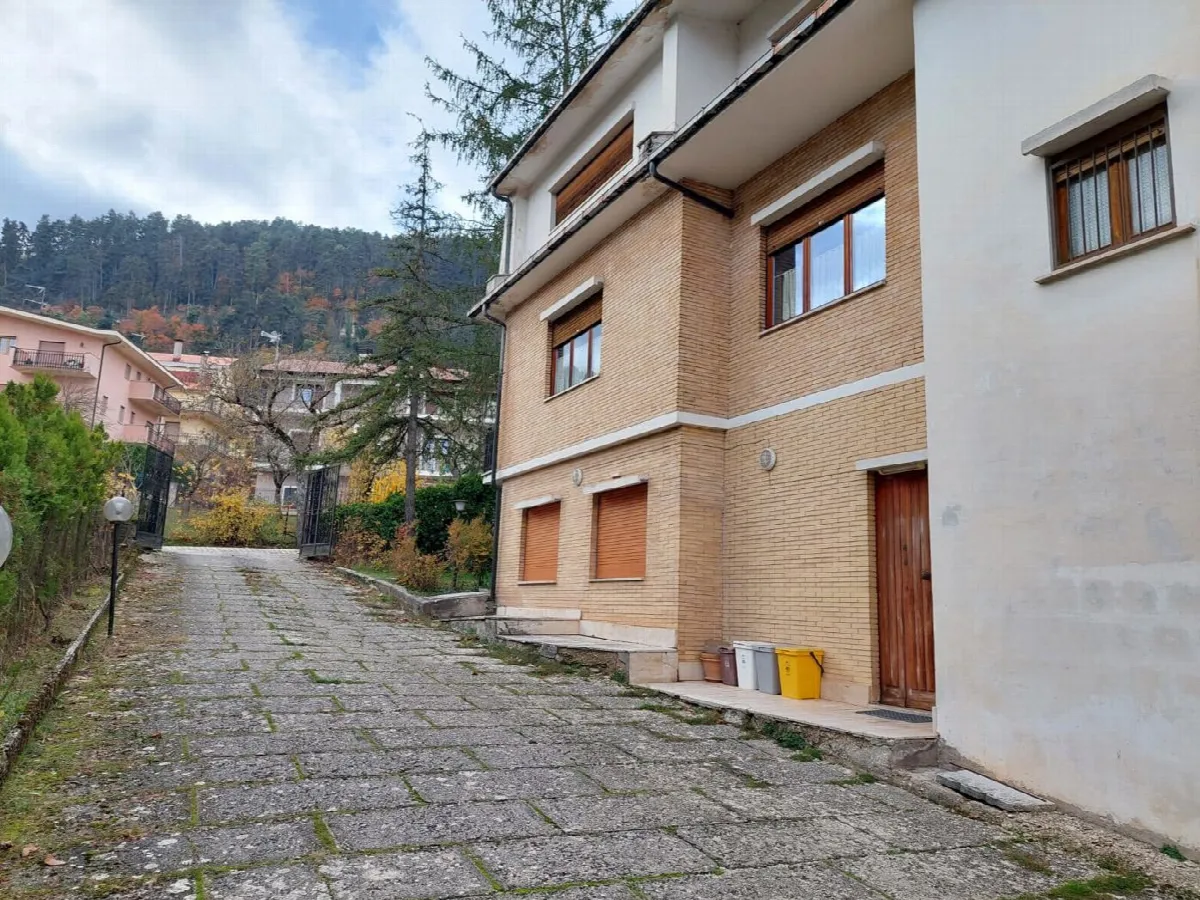 Appartamento in vendita a Tagliacozzo - foto 4