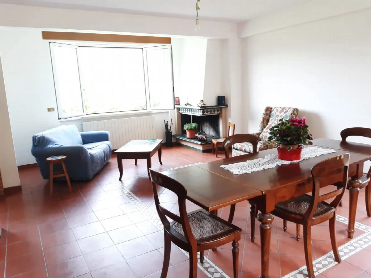 Villa in vendita a Sante Marie - foto 1