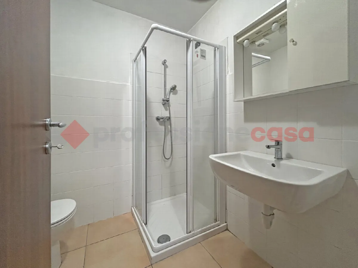 Casa indipendente in vendita a Arona - foto 10