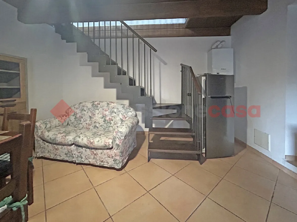 Casa indipendente in vendita a Arona - foto 5