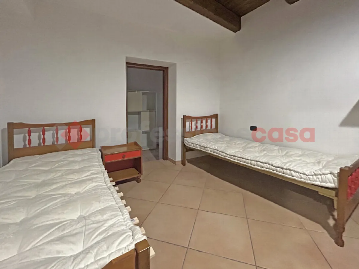 Casa indipendente in vendita a Arona - foto 8