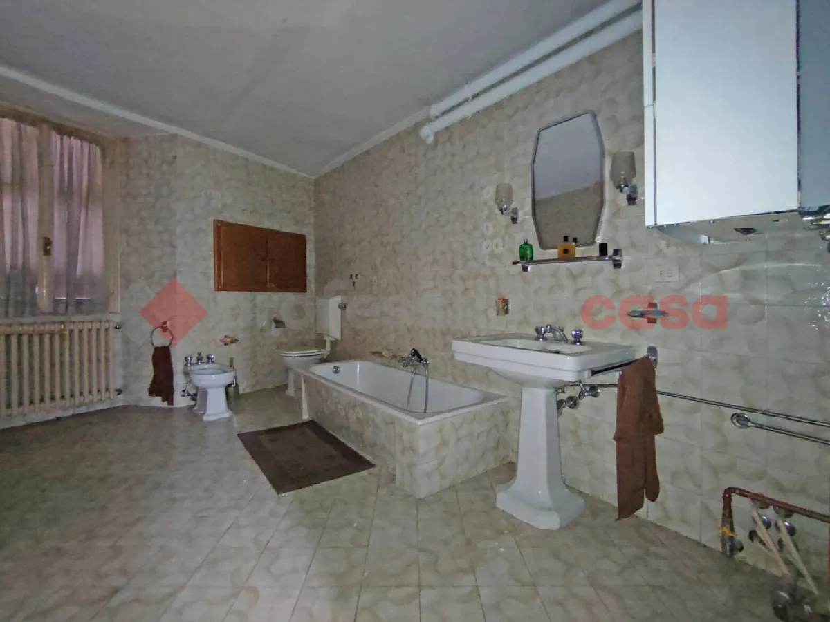 Casa indipendente in vendita a Gozzano - foto 10