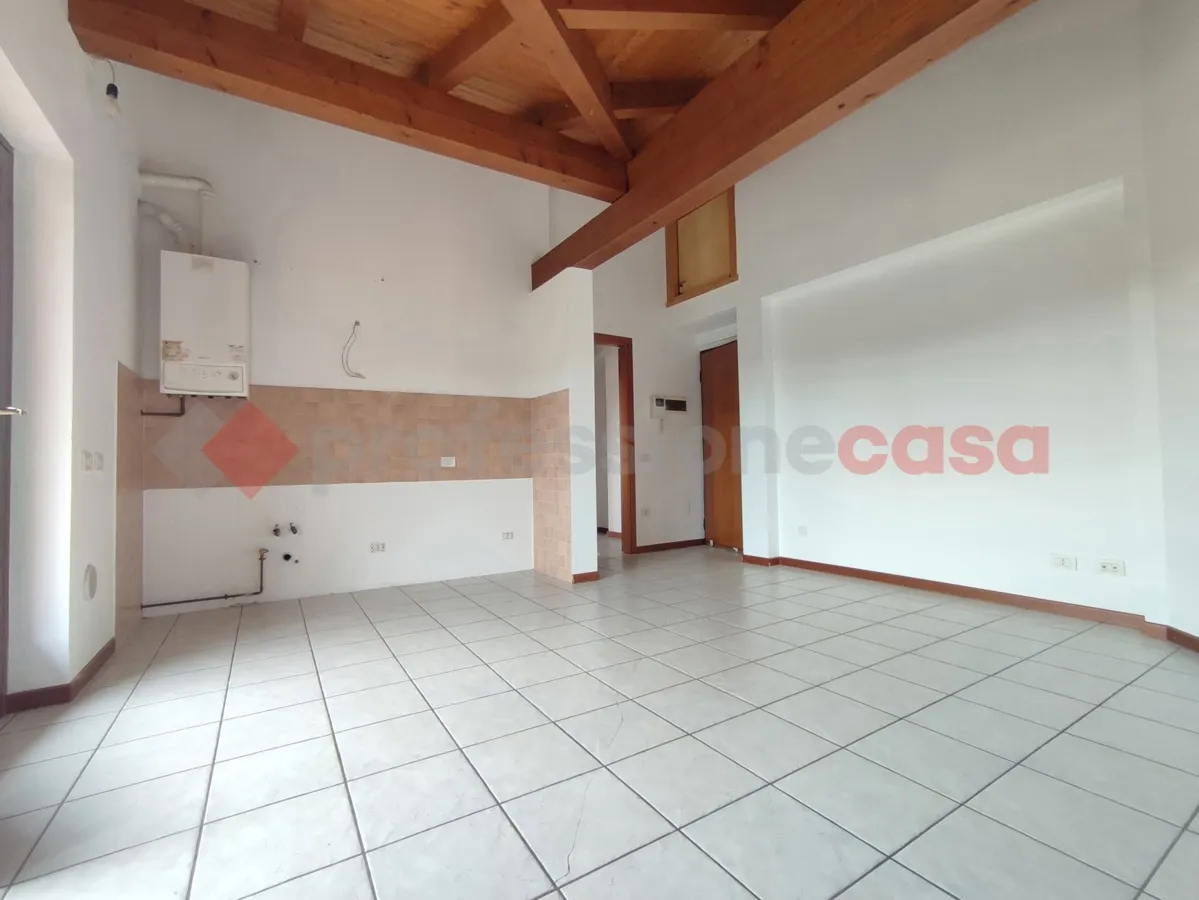 Appartamento in vendita a Dormelletto - foto 1