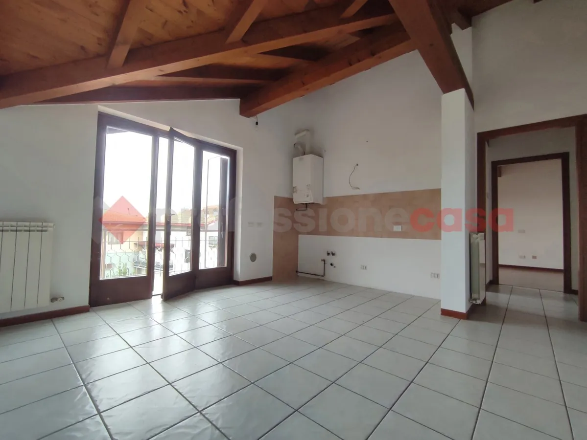 Appartamento in vendita a Dormelletto - foto 2