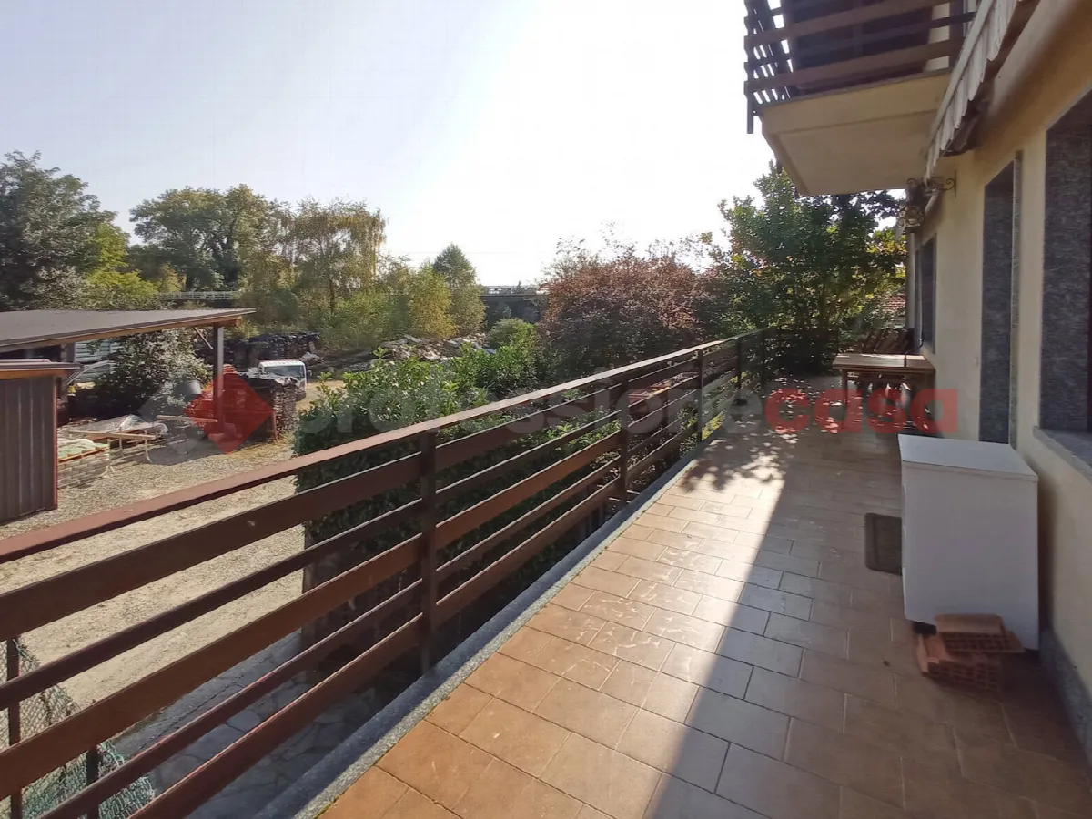 Casa indipendente in vendita a Lesa - foto 7