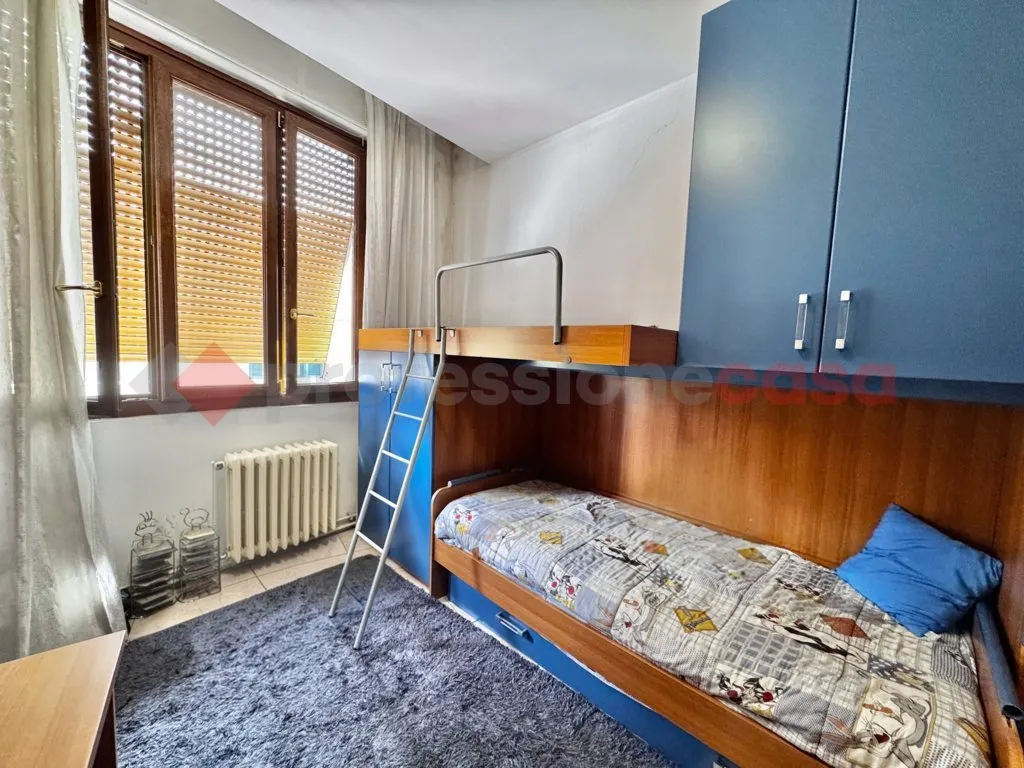 Casa indipendente in vendita a Varallo Pombia - foto 9