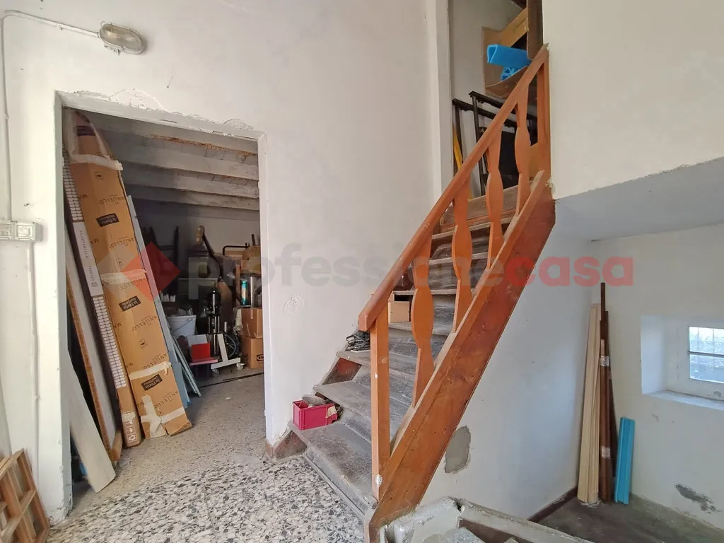 Casa indipendente in vendita a Arona - foto 10