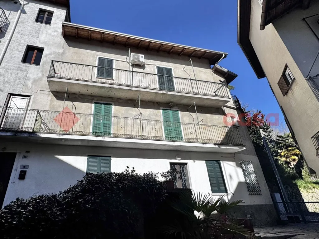 Casa indipendente in vendita a Arona - foto 6