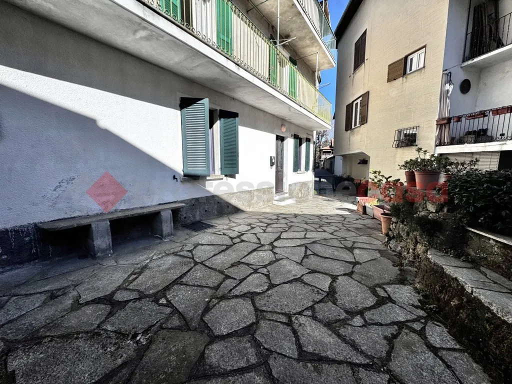 Casa indipendente in vendita a Arona - foto 7