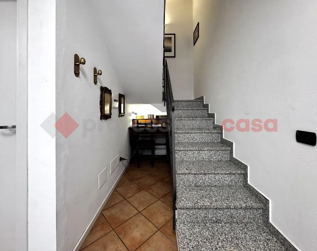 Villetta a schiera in vendita a Castelletto sopra Ticino - foto 9