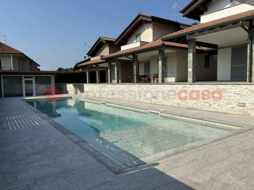 Villa in vendita a Paruzzaro - foto 2