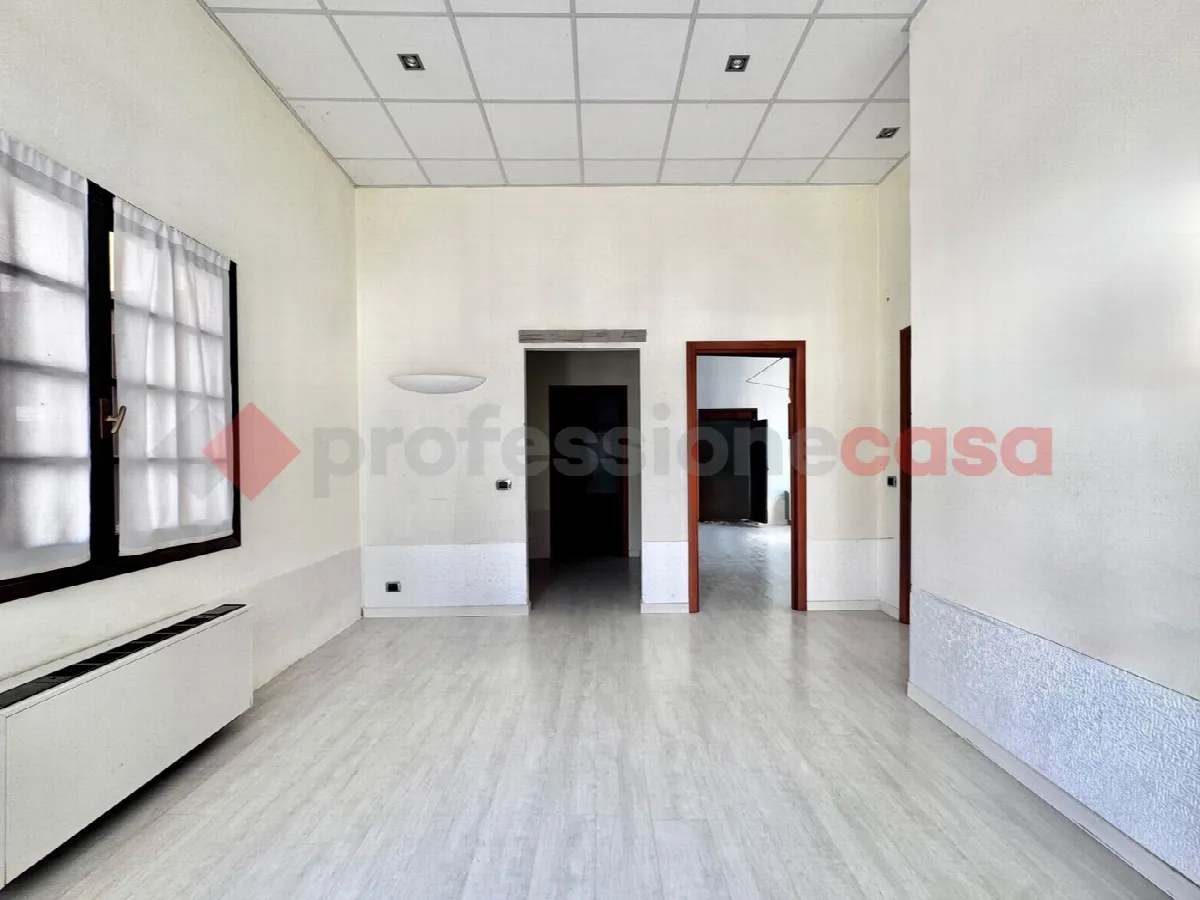Appartamento in vendita a Dormelletto - foto 1