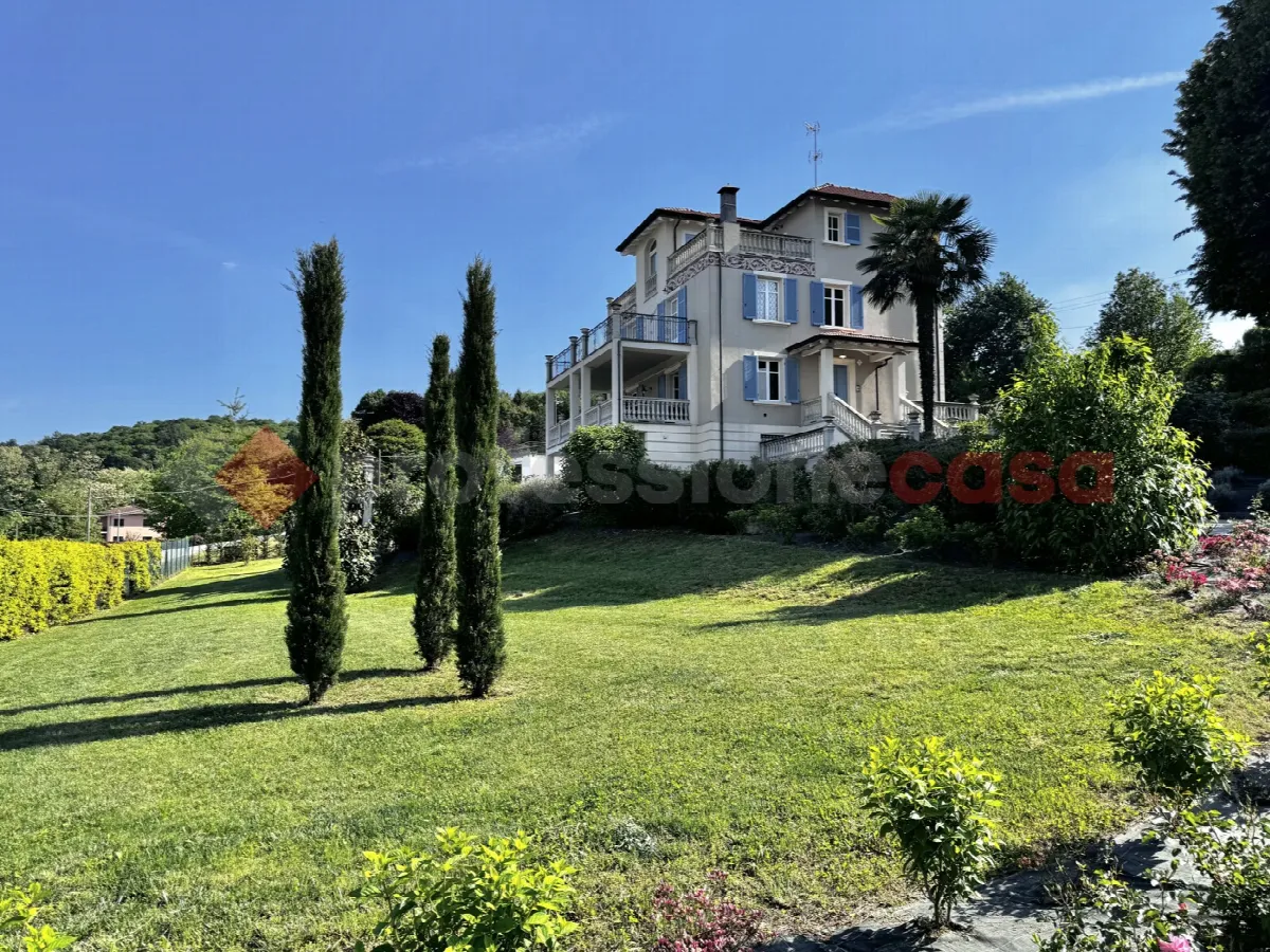 Villetta a schiera in vendita a Arona - foto 1
