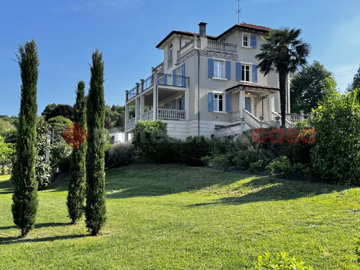 Villetta a schiera in vendita a Arona - foto 2
