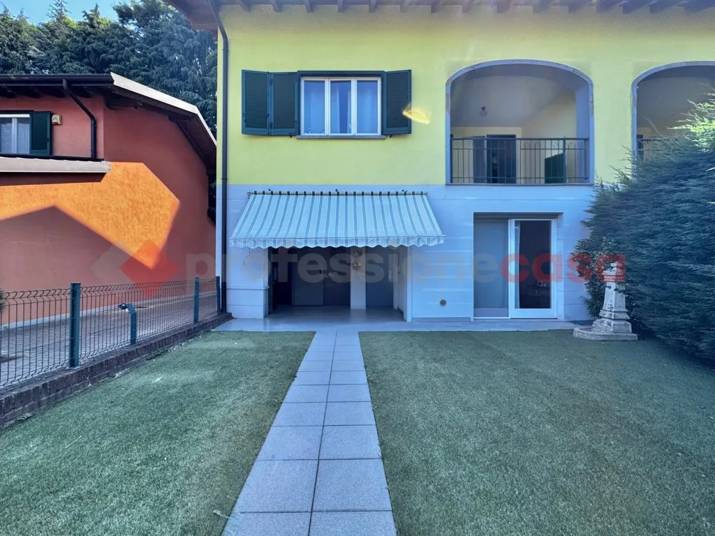 Casa bifamiliare in vendita a Castelletto sopra Ticino - foto 2