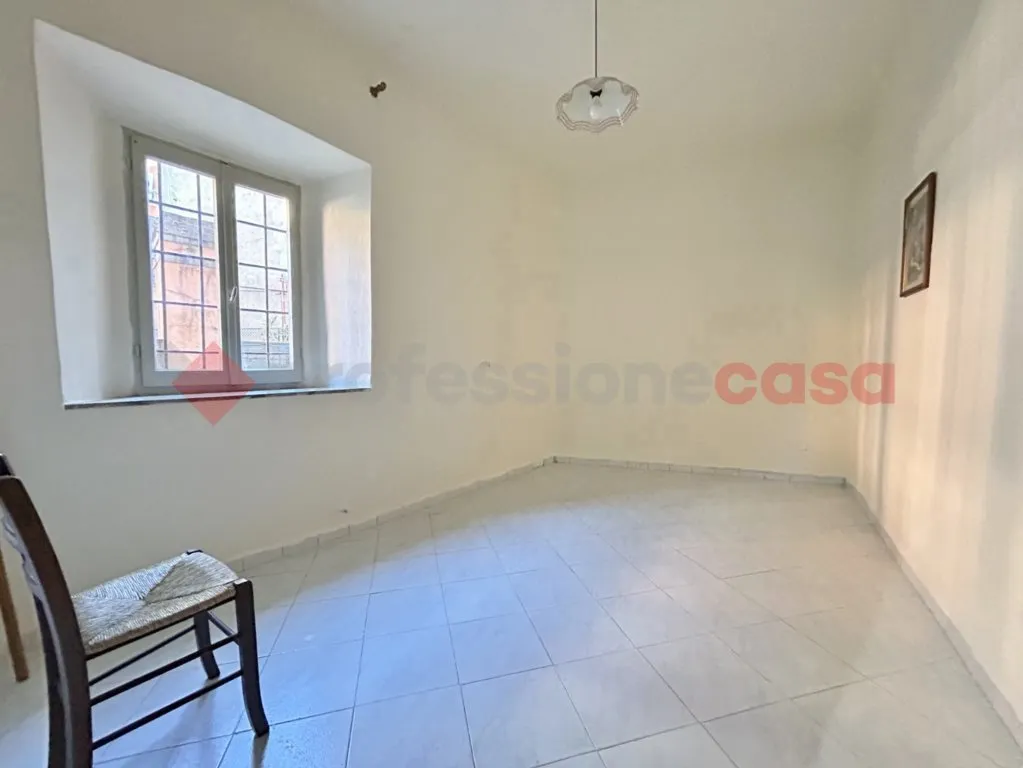 Appartamento in vendita a Castelletto sopra Ticino - foto 1