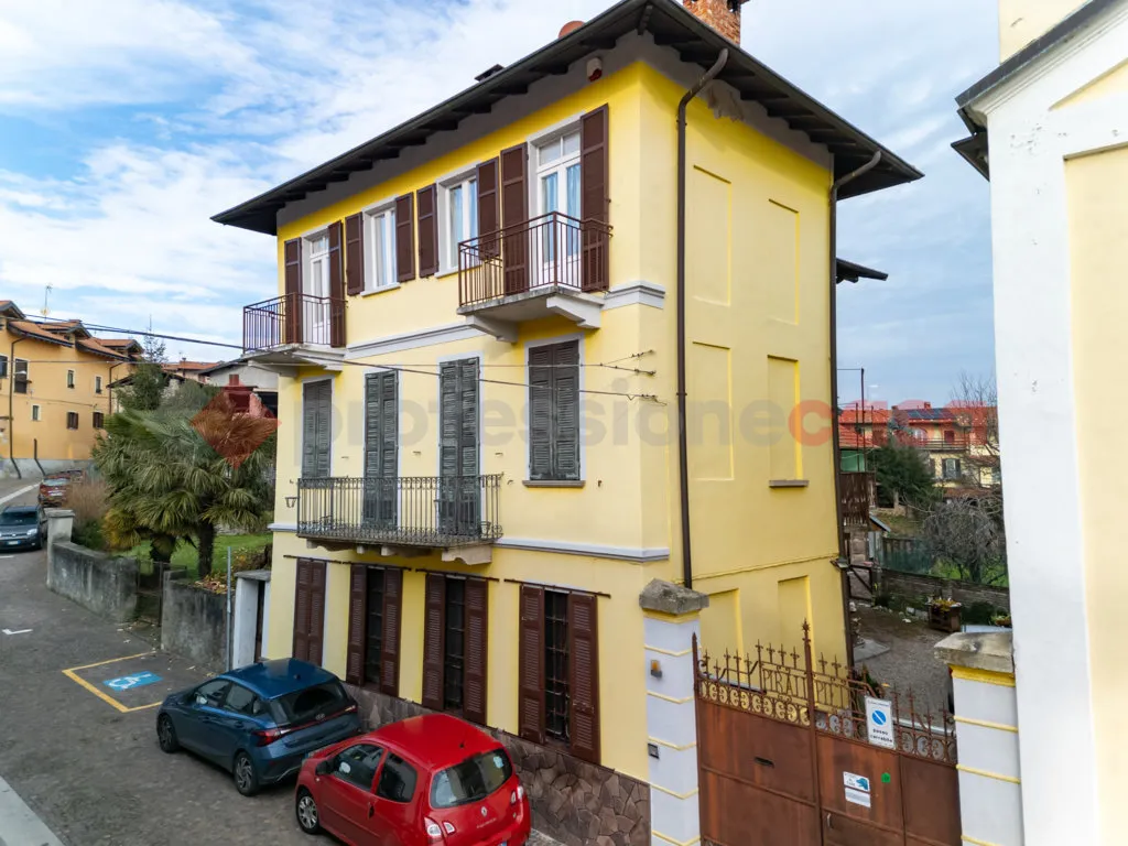 Casa indipendente in vendita a Paruzzaro - foto 9