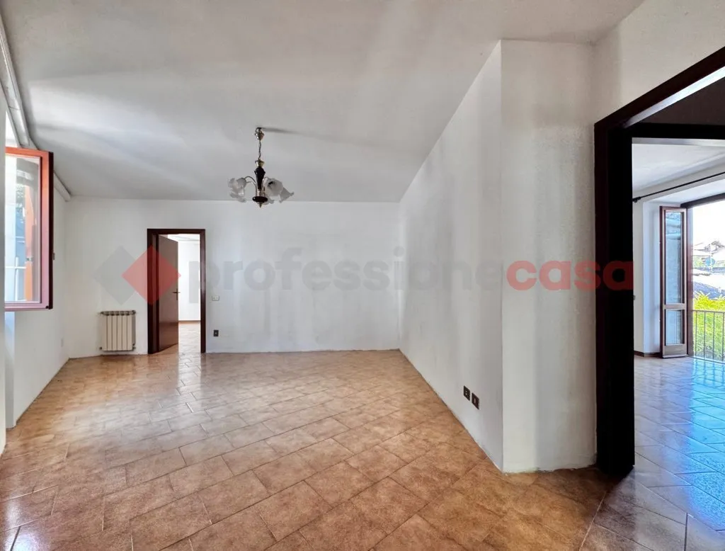 Appartamento in vendita a Arona - foto 1