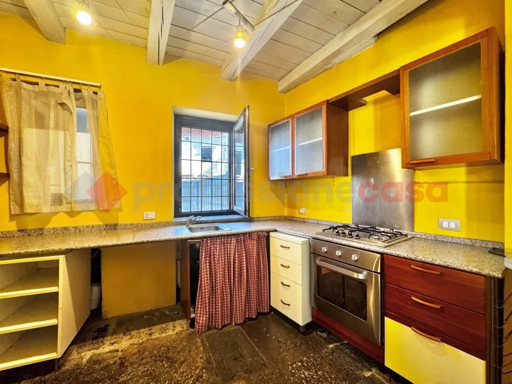 Casa indipendente in vendita a Arona - foto 5