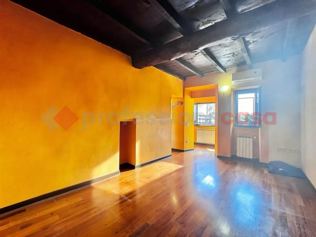 Casa indipendente in vendita a Arona - foto 9