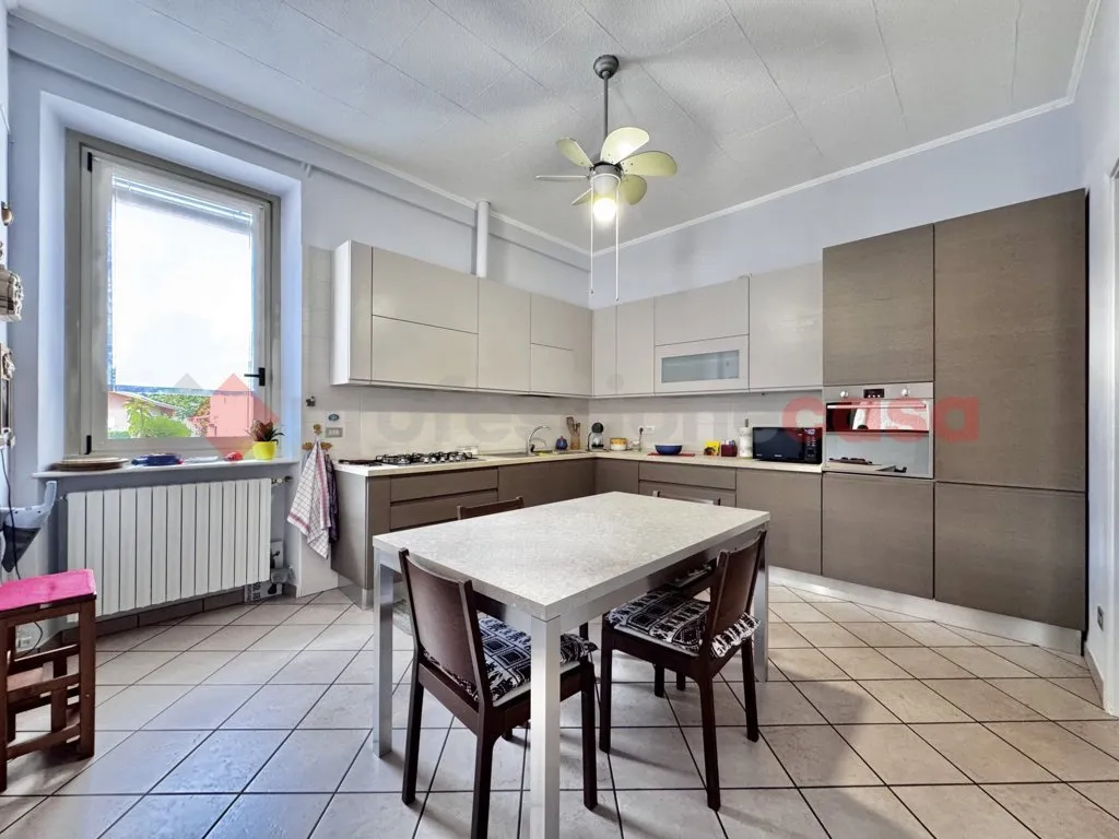 Appartamento in vendita a Arona - foto 4