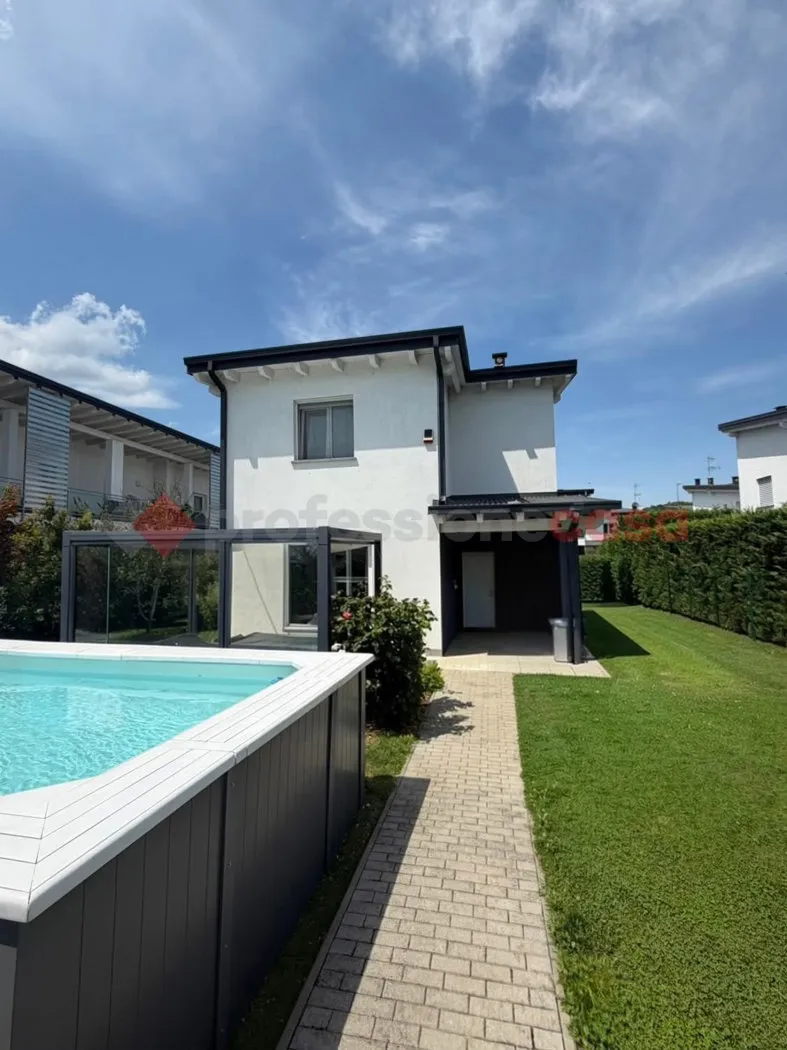 Villa in vendita a Arona - foto 2