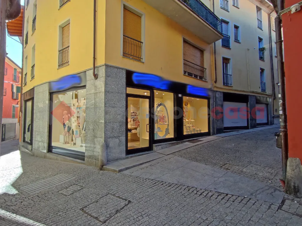 Stabile in vendita a Verbania - foto 1