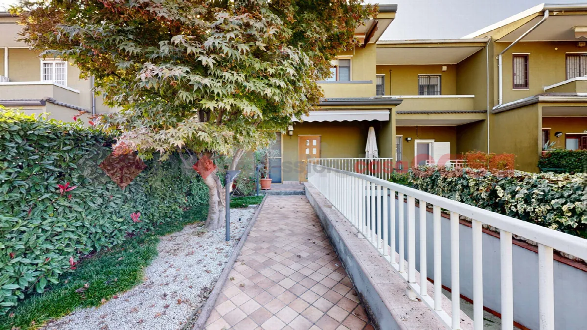 Villetta a schiera in vendita a Bellinzago Lombardo - foto 2