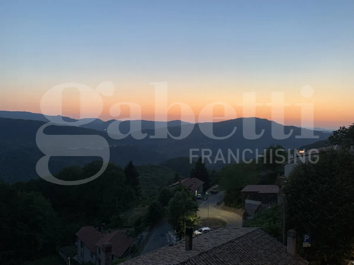 Casa indipendente in vendita a Collalto Sabino - foto 1