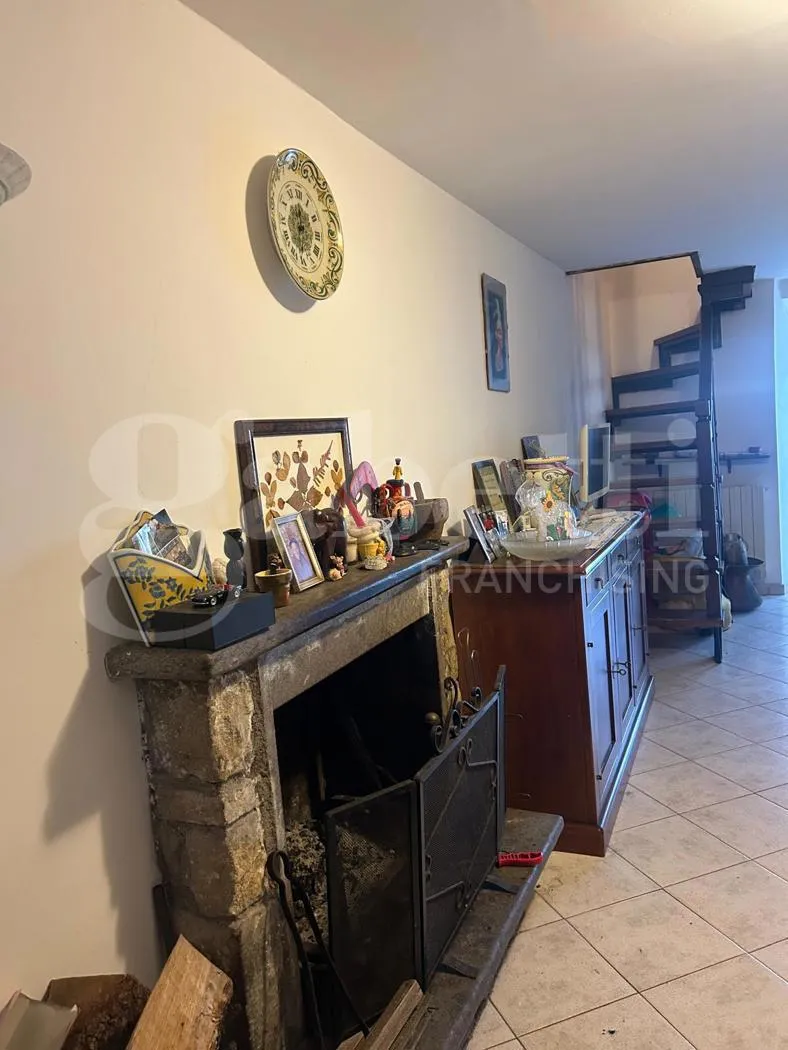 Casa indipendente in vendita a Collalto Sabino - foto 5