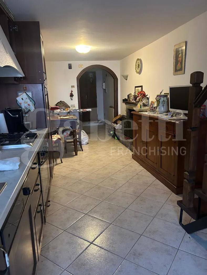 Casa indipendente in vendita a Collalto Sabino - foto 7