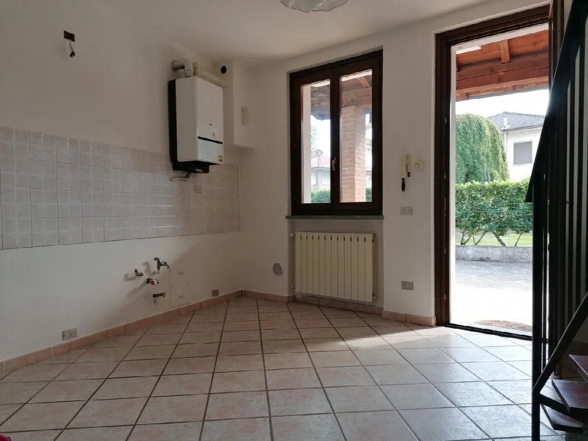 Casa indipendente in vendita a Pandino - foto 2