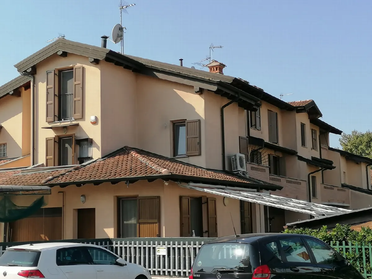 Villetta a schiera in vendita a Palazzo Pignano - foto 2