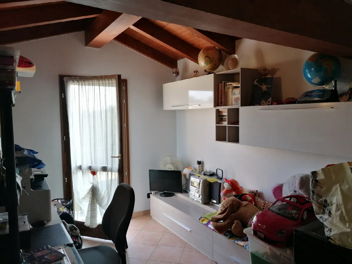 Villetta a schiera in vendita a Palazzo Pignano - foto 9