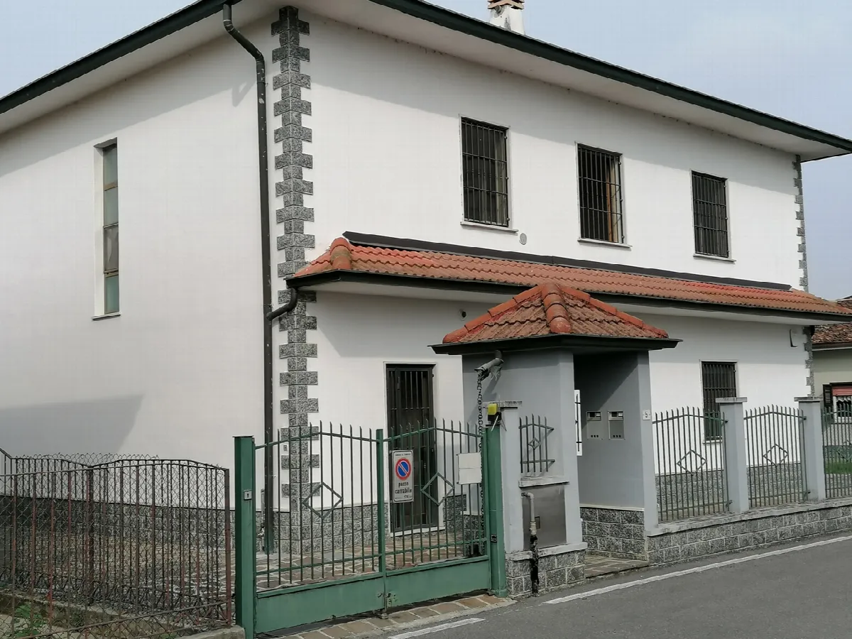 Casa bifamiliare in vendita a Pandino - foto 1