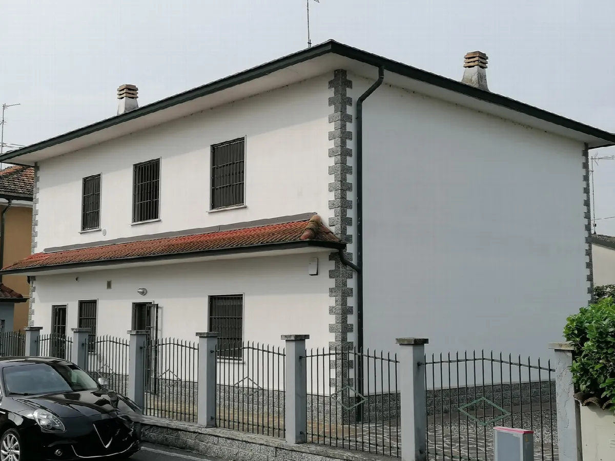 Casa bifamiliare in vendita a Pandino - foto 2